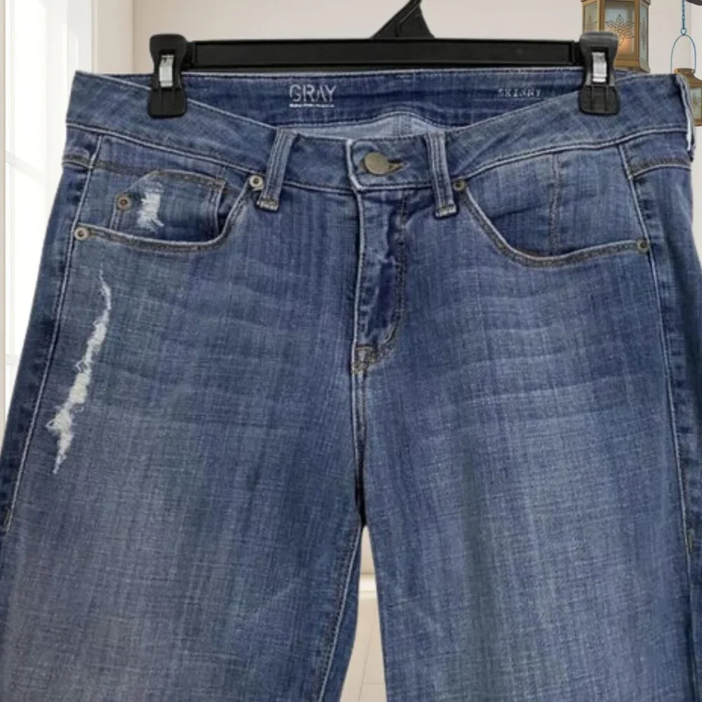 Saks Fifth Avenue Gray Distressed Skinny Jeans Size 28 Stretch Denim Modern - Picture 4 of 10